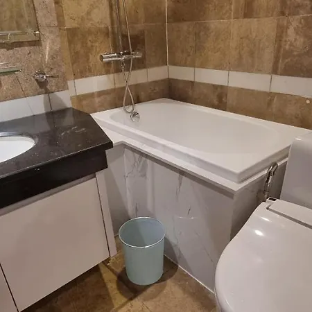 Ruby Serviced Apartment Lieu Giai Hanoi Exterior photo